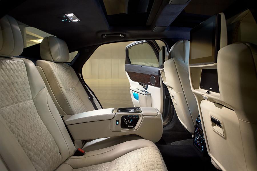 Jaguar XJ Portfolio 2015 года  (фото 12 из 13)